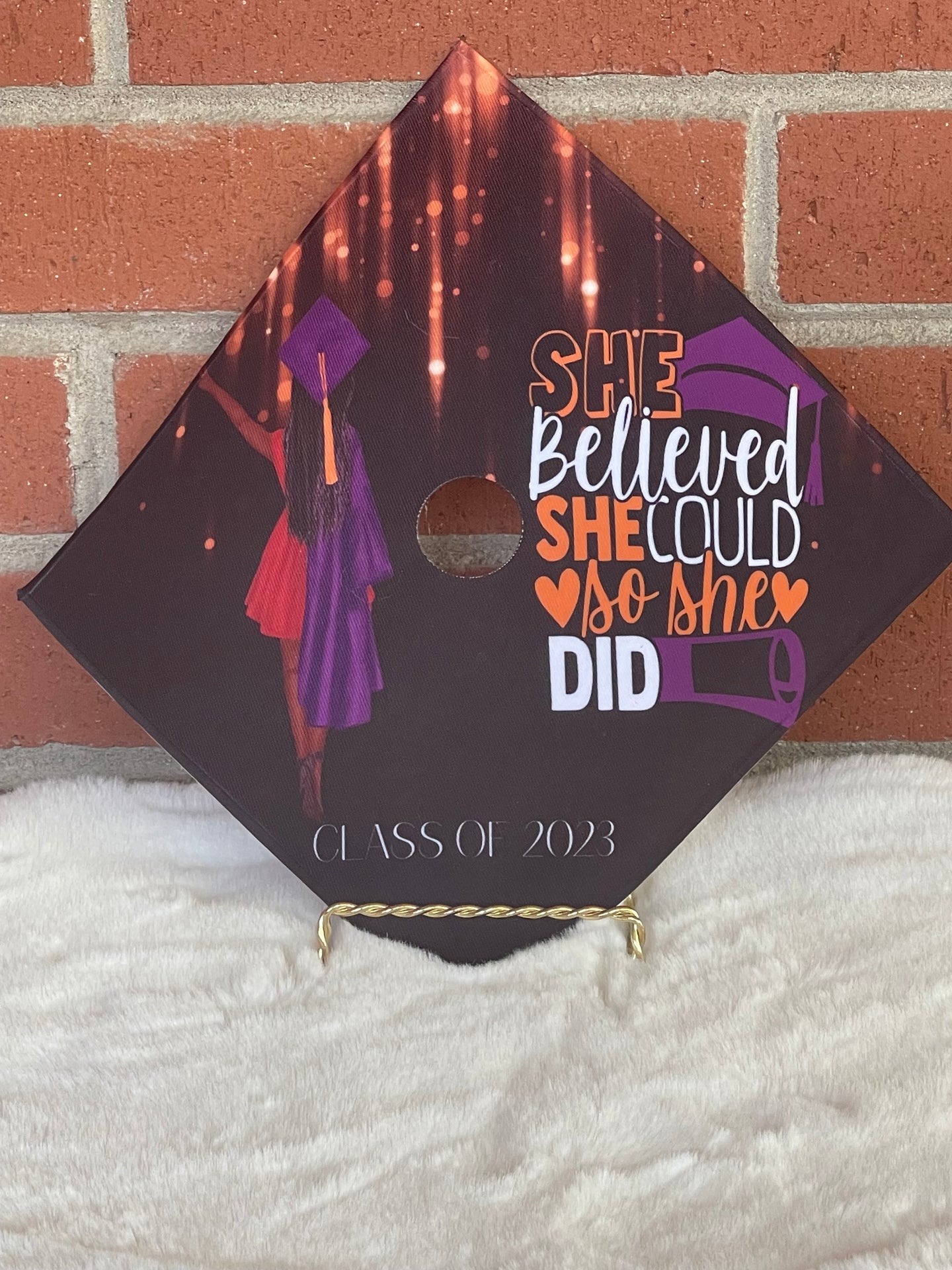 Diva’s Designs 252 Custom Grad Cap Topper